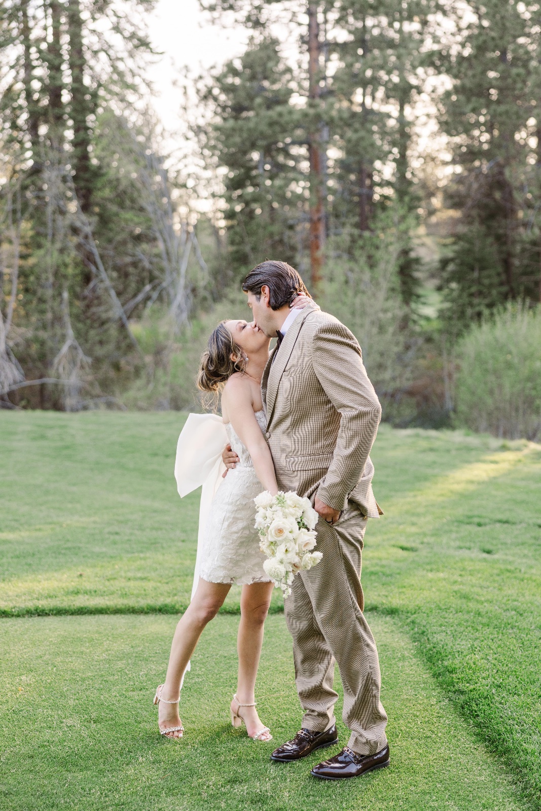 Lake Tahoe wedding flowers