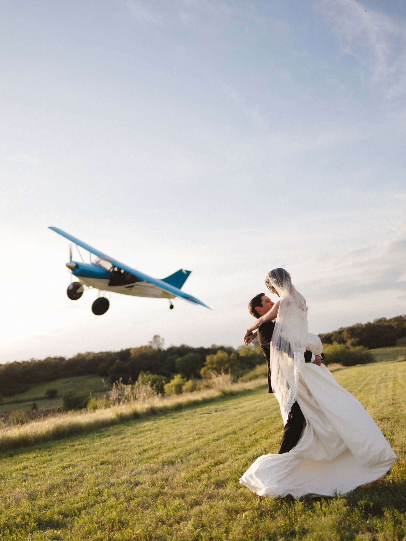 Emma and Ross wedding flowers by Golden Flowers at River Highlands Ranch, Sierra Nevada