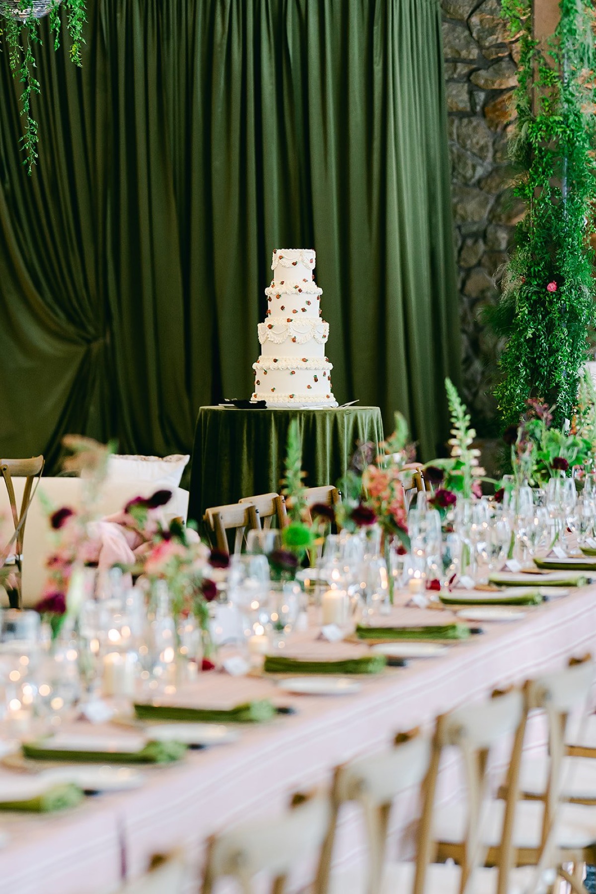Wedding florals by Golden Flowers at Palisades Tahoe High Camp, Lake Tahoe