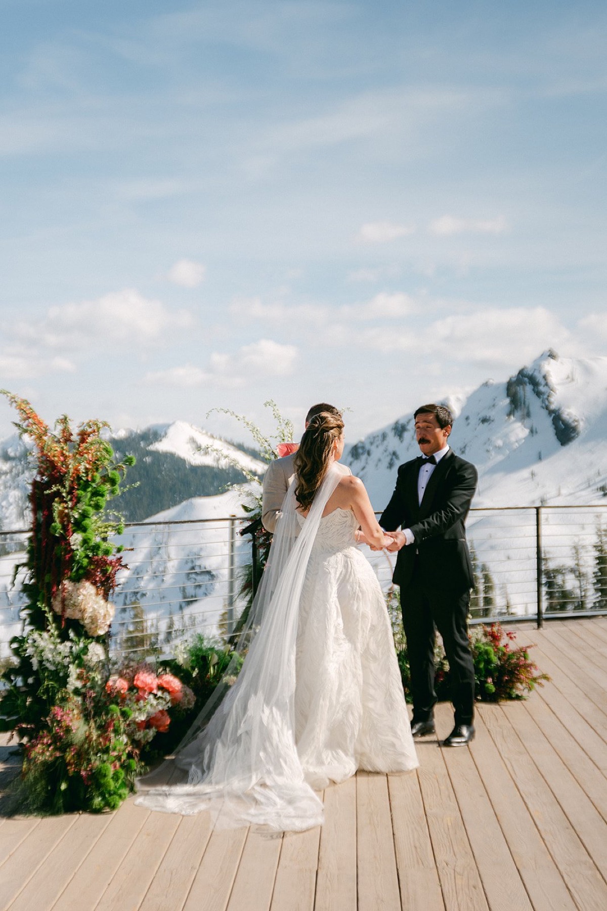 Wedding florals by Golden Flowers at Palisades Tahoe High Camp, Lake Tahoe
