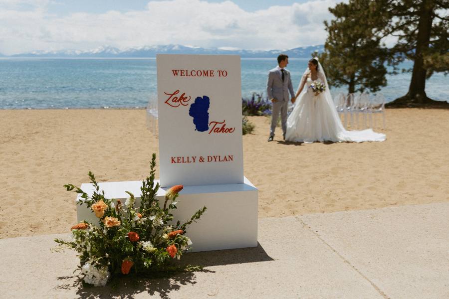 Seasonal California-grown wedding florals by Golden Flowers
